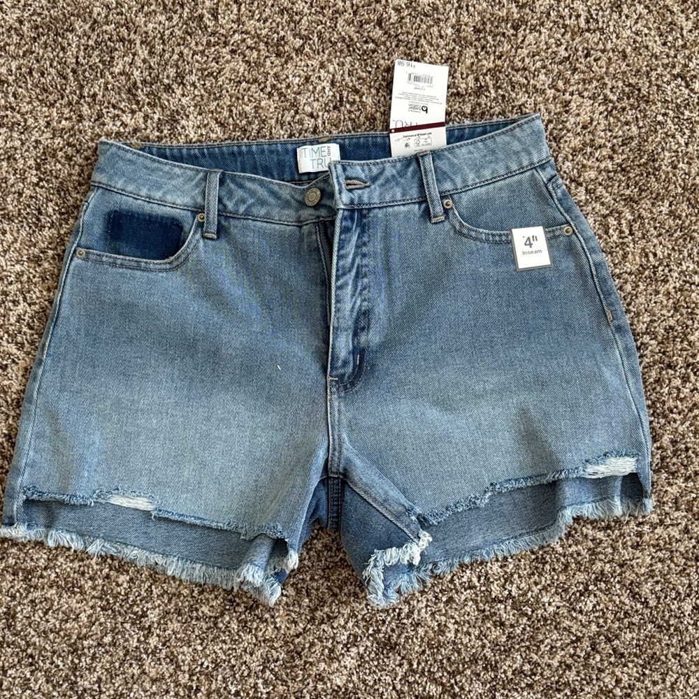 Time and Tru Light Blue Frayed Hem Denim Shorts